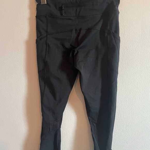 Lululemon cropped legging 6 - Picture 2 of 3
